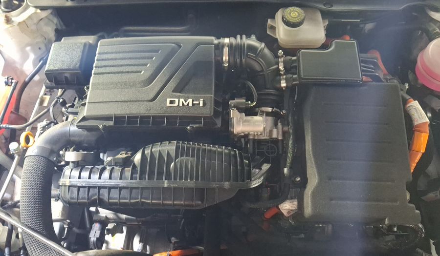 Byd King 1.5 PHEV DM-I 55KM AUTO Sedan 2025