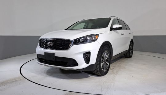 Kia • Sorento