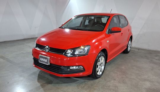 Volkswagen • Polo