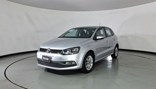 Volkswagen • Polo
