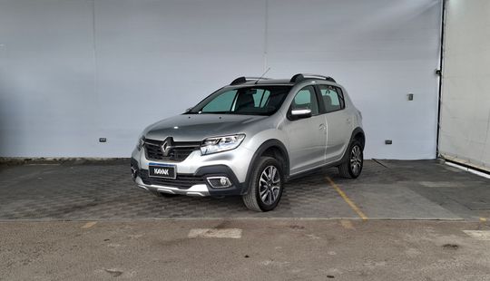 Renault • Sandero Stepway