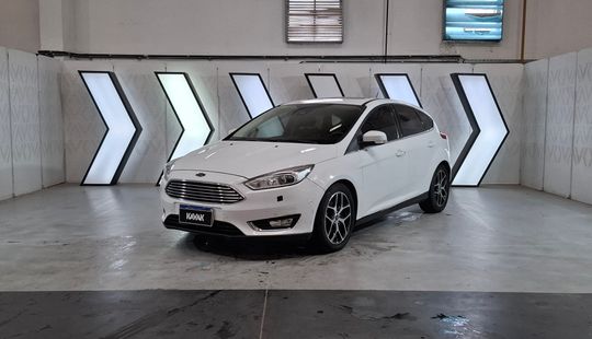 Ford • Focus III