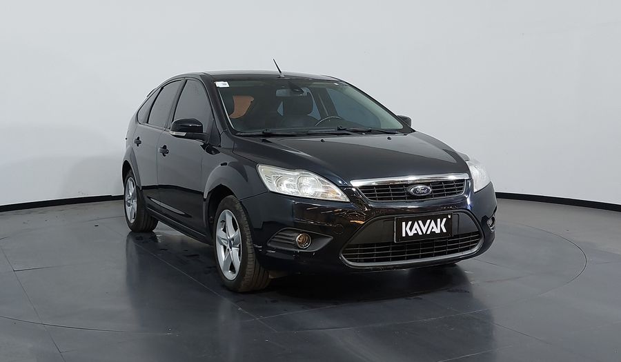 Ford Focus 2.0 16V FLEX GLX AUTO Hatchback 2013