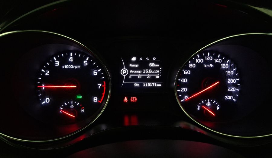 Kia Grand Carnival 3.3 GSL EX FULL AUTO Minivan 2017