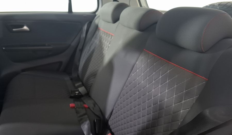 Volkswagen Crossfox 1.6 CROSSFOX QUEMACOCOS MT Hatchback 2016