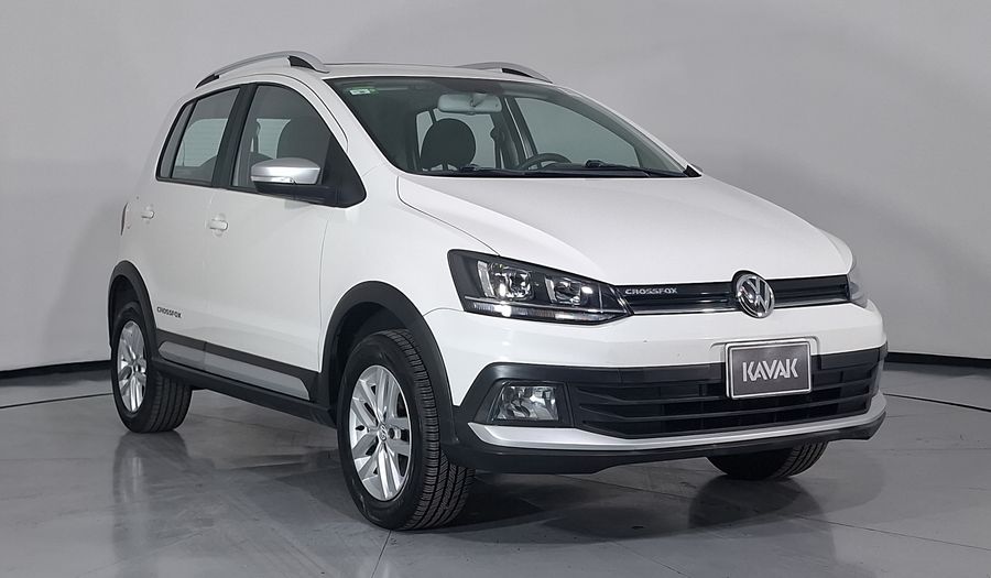 Volkswagen Crossfox 1.6 CROSSFOX QUEMACOCOS MT Hatchback 2016