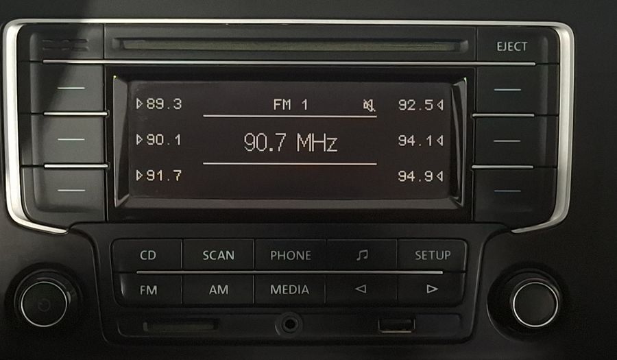 Volkswagen Crossfox 1.6 CROSSFOX QUEMACOCOS MT Hatchback 2016
