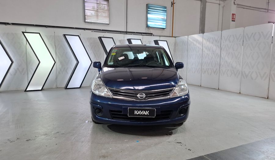 Nissan Tiida 1.8 VISIA Hatchback 2011