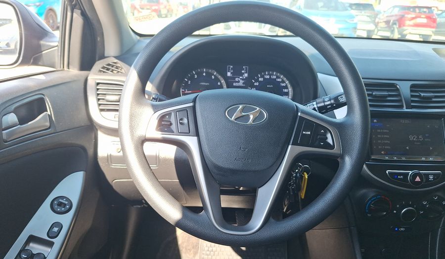 Hyundai Accent 1.4 RB GL AC 2AB ABS HB Hatchback 2020