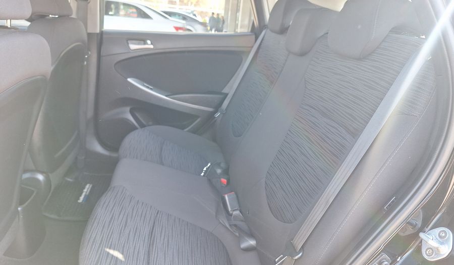 Hyundai Accent 1.4 RB GL AC 2AB ABS HB Hatchback 2020