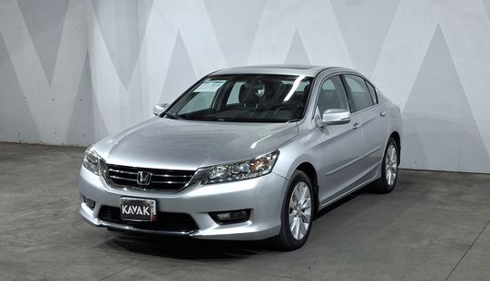 Honda • Accord