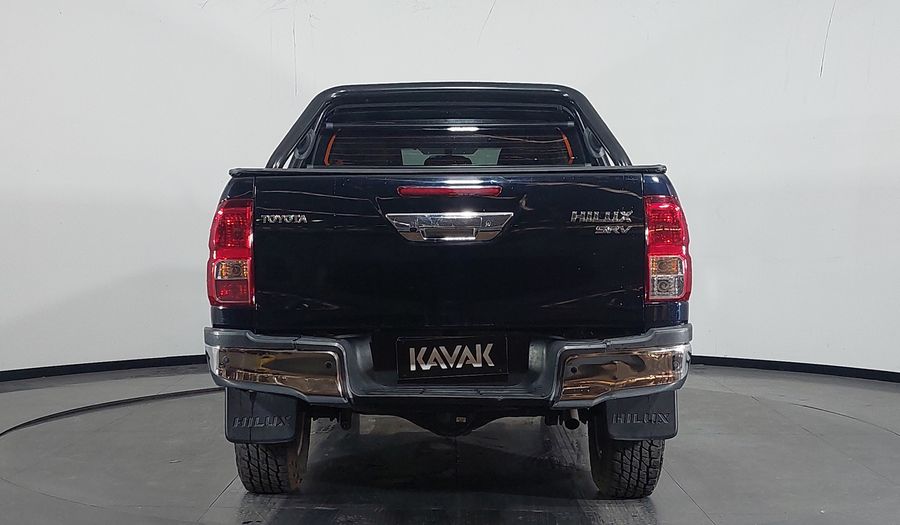 Toyota Hilux 2.7 CD SRV AUTO Pickup 2017