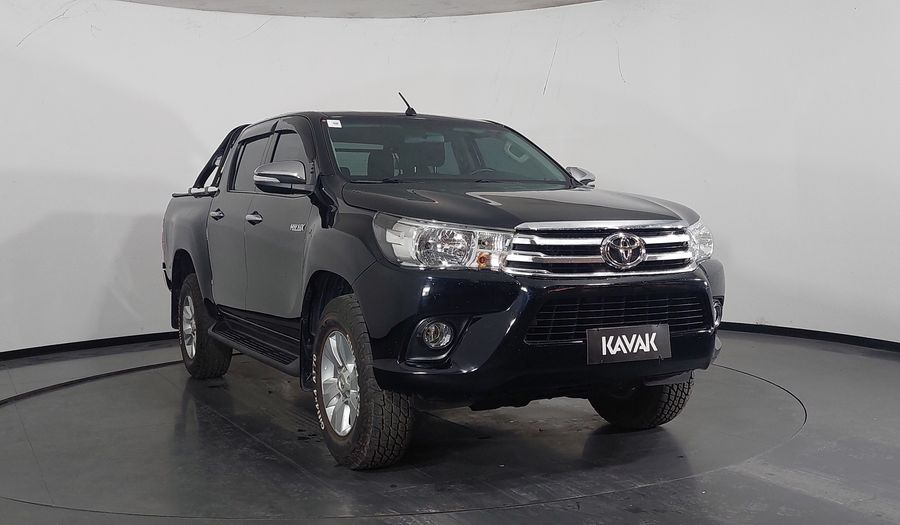 Toyota Hilux 2.7 CD SRV AUTO Pickup 2017