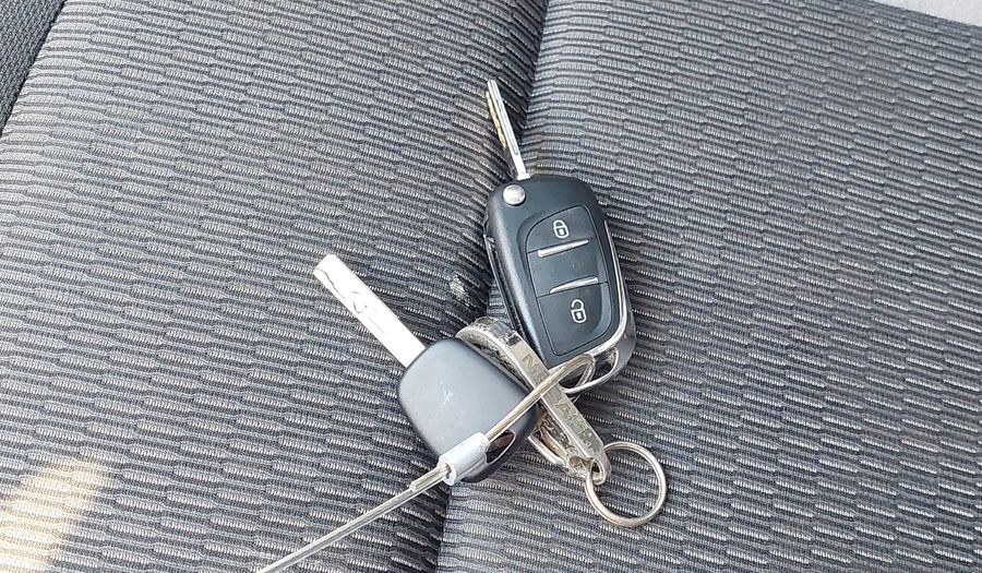 Citroen C3 1.6 VTI 120 FLEX TENDANCE BVA Hatchback 2016