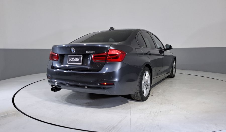 Bmw Serie 3 2.0 320IA SPORT LINE AUTO Sedan 2017