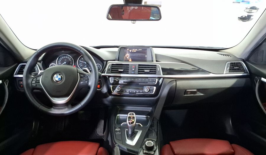 Bmw Serie 3 2.0 320IA SPORT LINE AUTO Sedan 2017