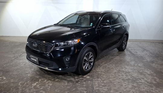 Kia • Sorento