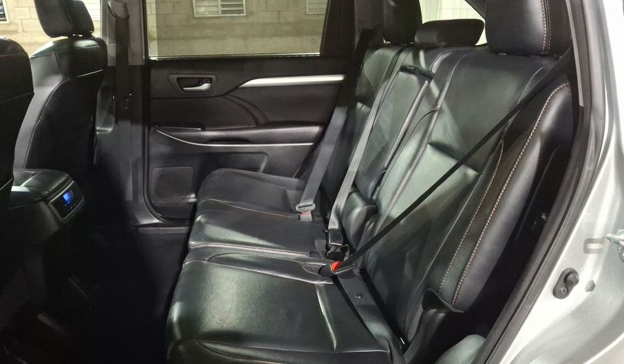 Toyota Highlander 3.5 XLE Suv 2017