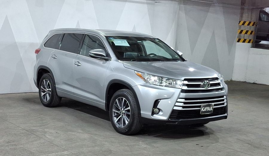 Toyota Highlander 3.5 XLE Suv 2017