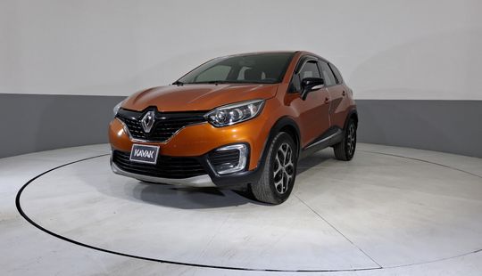 Renault • Captur