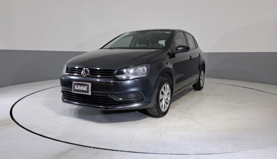 Volkswagen • Polo