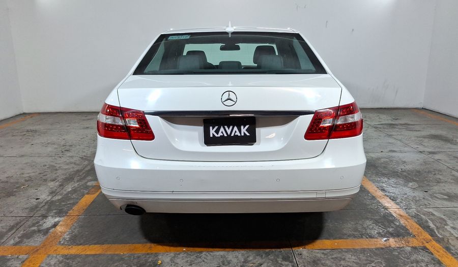 Mercedes Benz Clase E 1.8 200 CGI EXCLUSIVE AT Sedan 2013