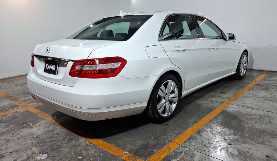 Mercedes Benz Clase E 1.8 200 CGI EXCLUSIVE AT Sedan 2013