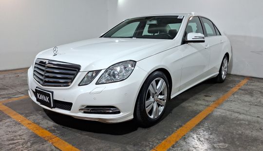 Mercedes Benz • Clase E