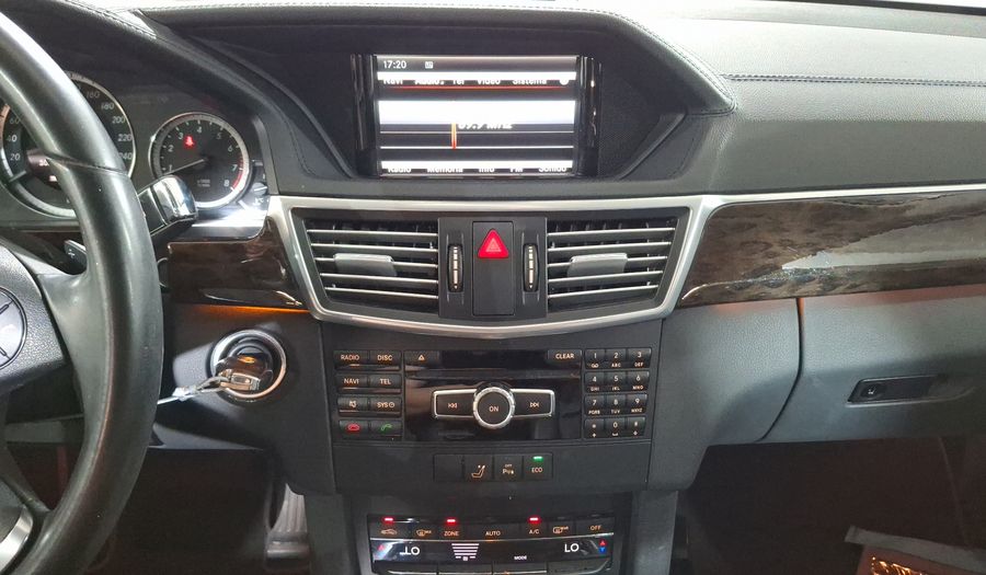 Mercedes Benz Clase E 1.8 200 CGI EXCLUSIVE AT Sedan 2013