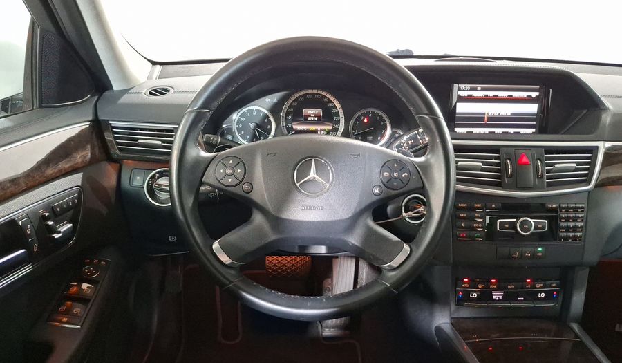 Mercedes Benz Clase E 1.8 200 CGI EXCLUSIVE AT Sedan 2013