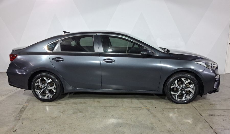 Kia Forte 2.0 EX IVT Sedan 2020