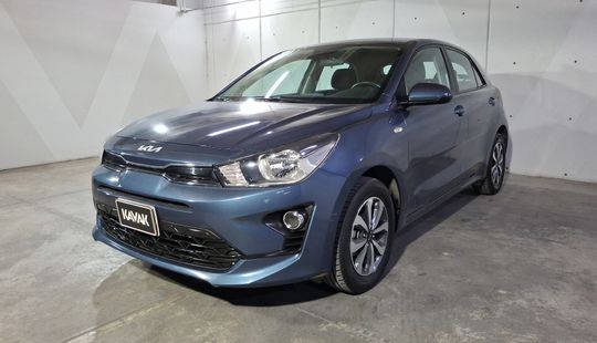 Kia • Rio