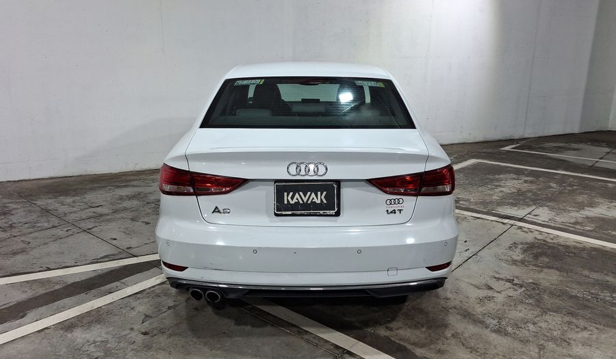 Audi A3 1.4 TFSI SELECT Sedan 2017