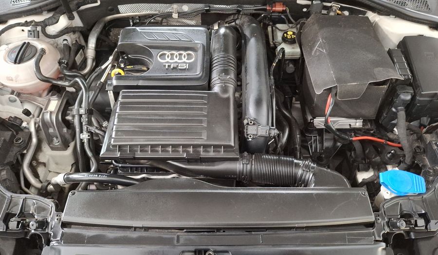 Audi A3 1.4 TFSI SELECT Sedan 2017