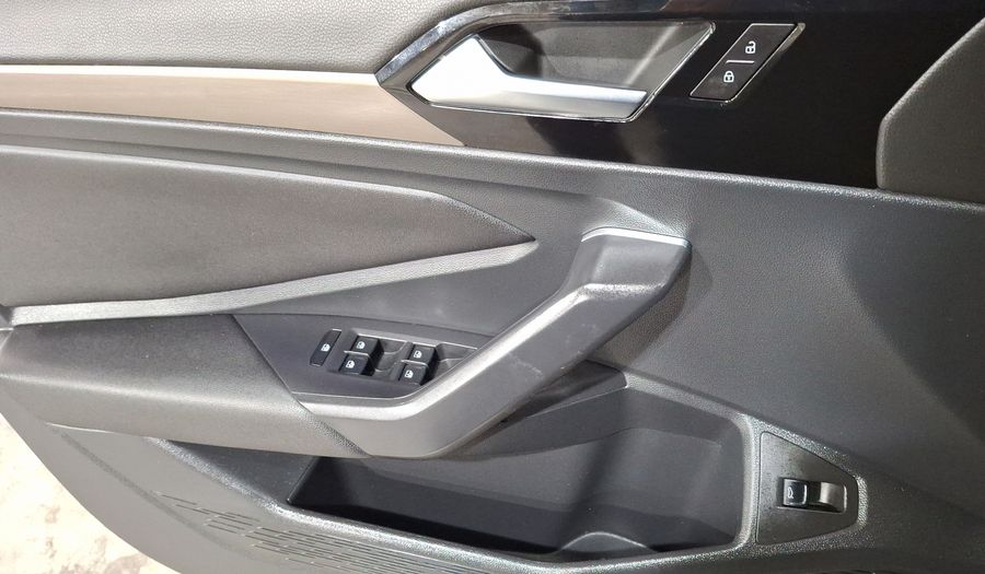 Volkswagen Jetta 1.4 HIGHLINE AUTO Sedan 2019