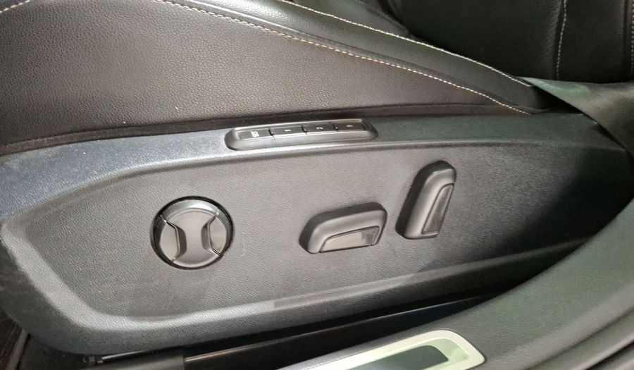 Volkswagen Jetta 1.4 HIGHLINE AUTO Sedan 2019