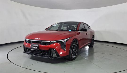 Kia • K4