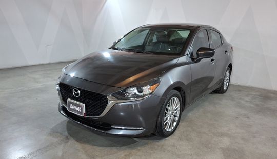 Mazda • Mazda 2