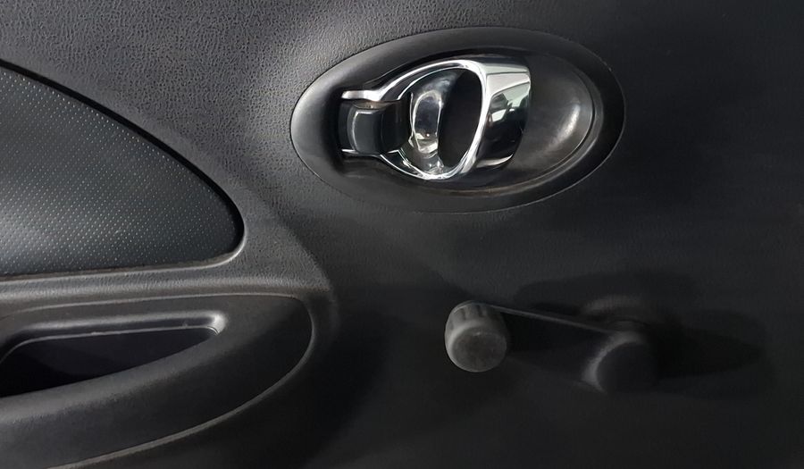 Nissan March 1.6 SENSE Hatchback 2021