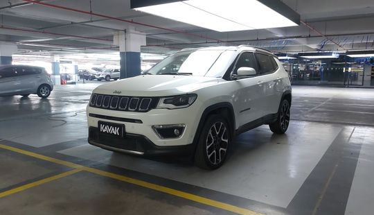 Jeep • Compass