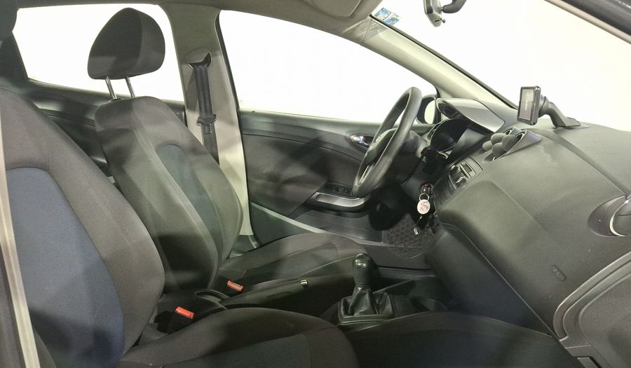 Seat Ibiza 2.0 STYLE ITECH 4 PTAS MT Hatchback 2015