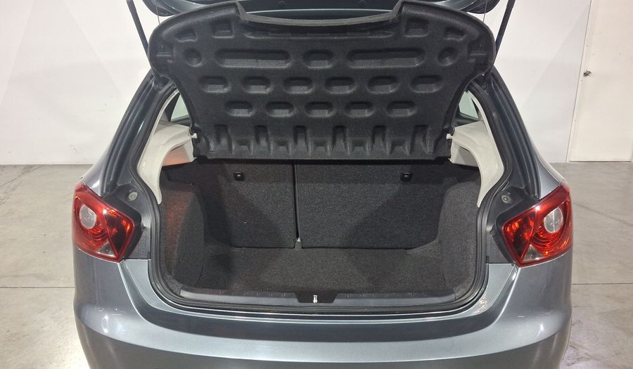 Seat Ibiza 2.0 STYLE ITECH 4 PTAS MT Hatchback 2015