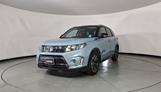 Suzuki • Vitara