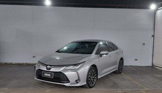 Toyota • Corolla
