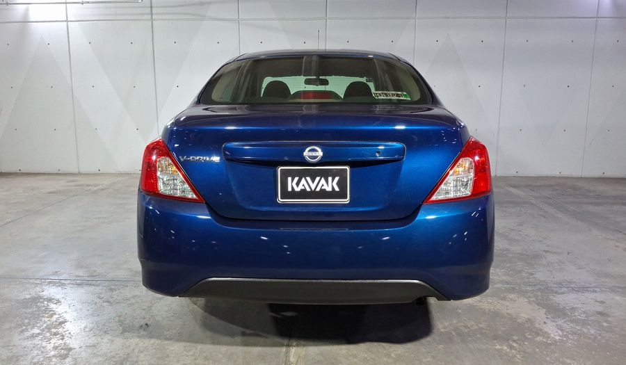 Nissan V-drive 1.6 A/C AUDIO Sedan 2023