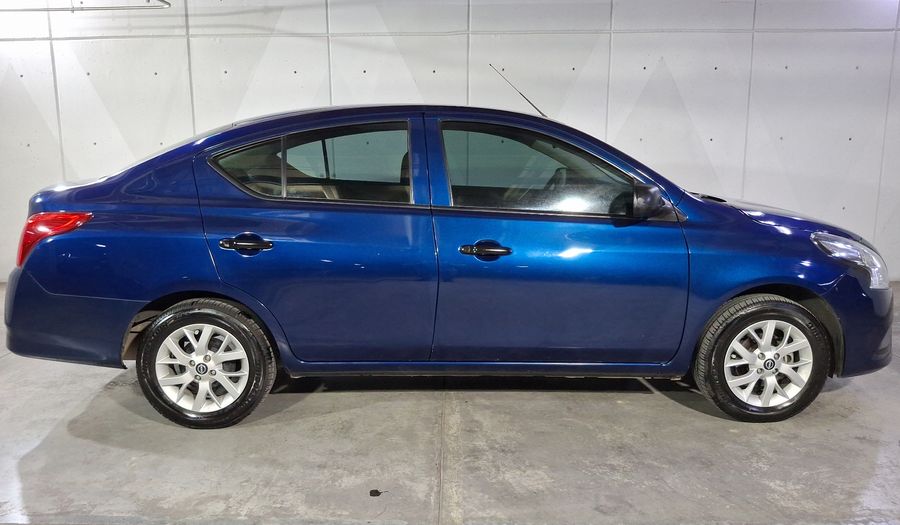 Nissan V-drive 1.6 A/C AUDIO Sedan 2023