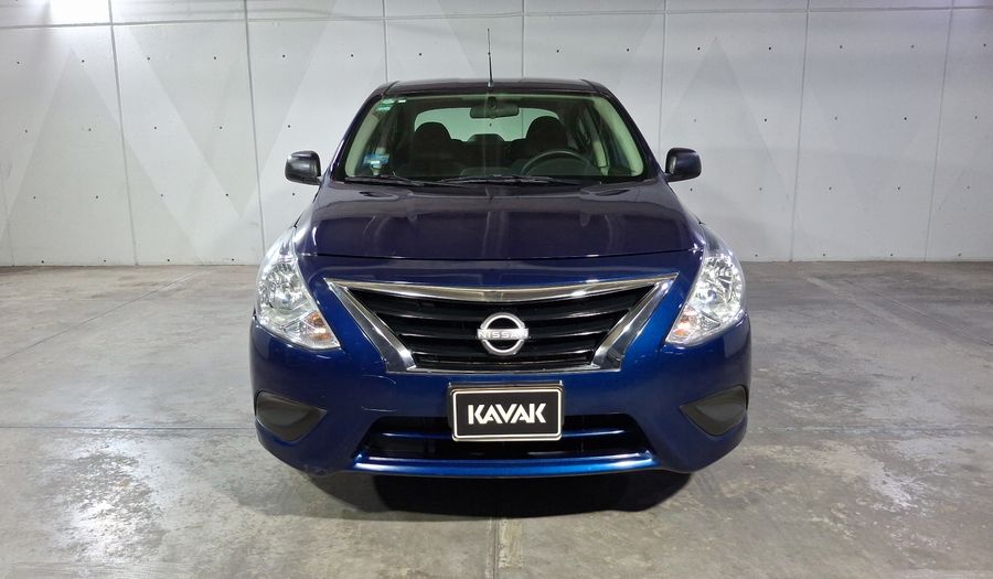Nissan V-drive 1.6 A/C AUDIO Sedan 2023