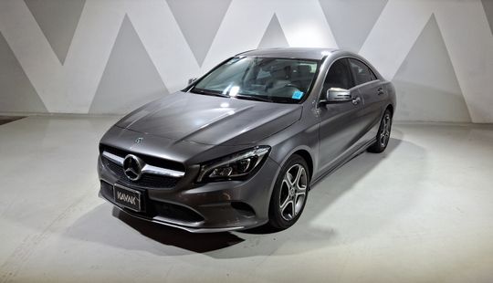 Mercedes Benz • Clase CLA