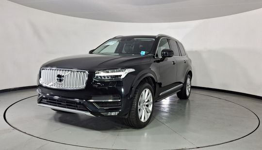 Volvo • XC90