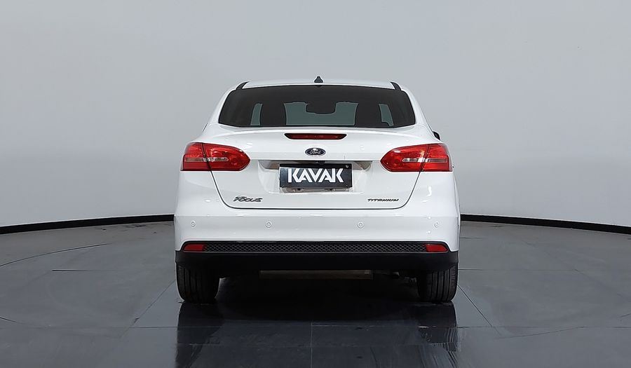 Ford Focus 2.0 TITANIUM PLUS SEDAN AT Sedan 2019